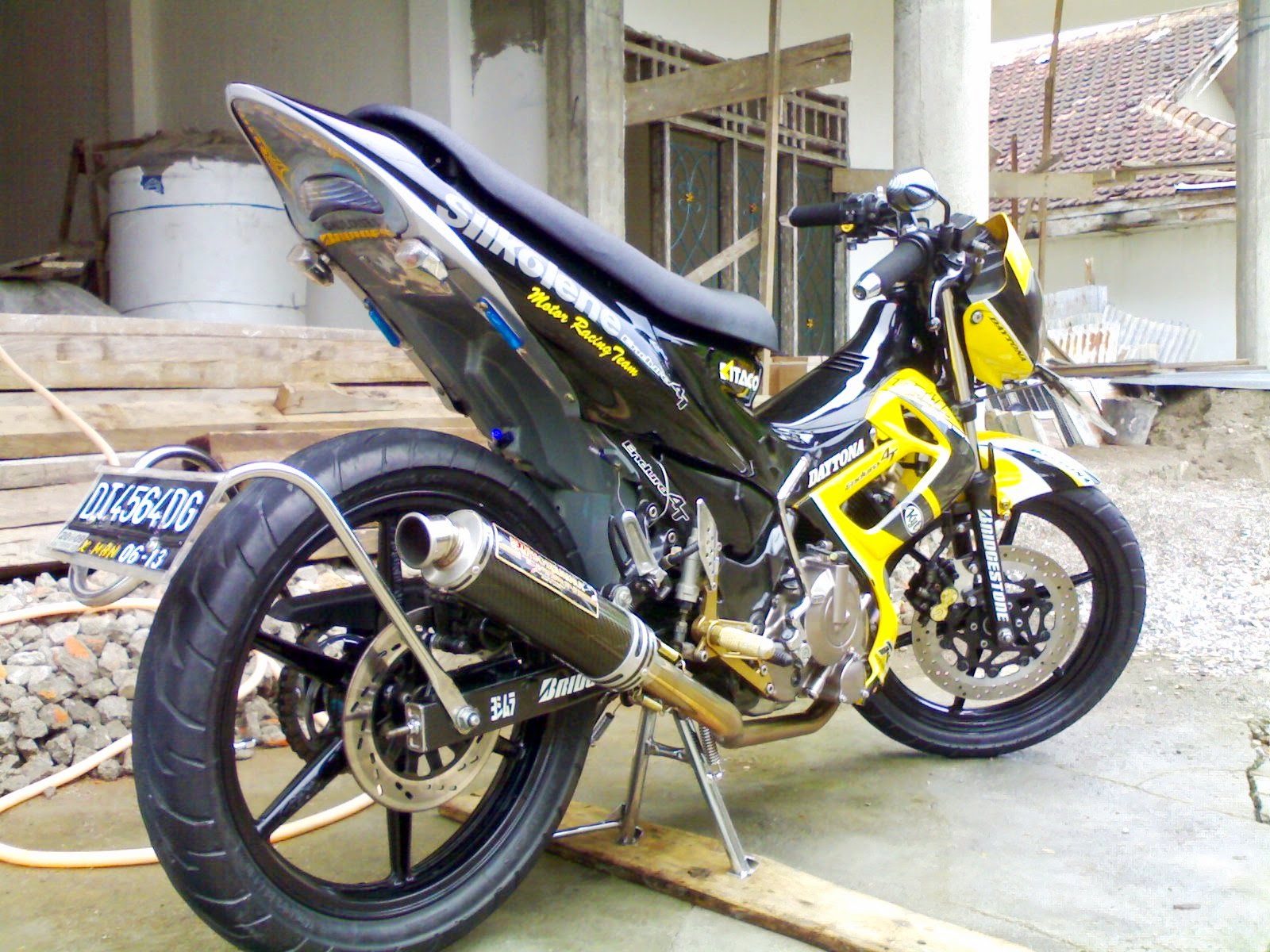 Gambar Modifikasi Motor Suzuki Satria FU 150 Modifikasi Motor