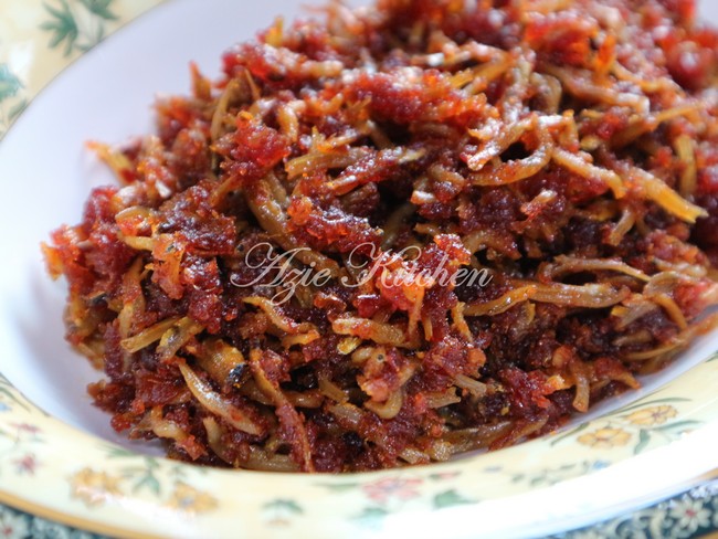 Sambal Ikan Bilis Kering Sedap - Azie Kitchen