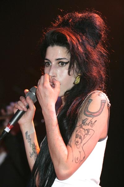 amy winehouse morta