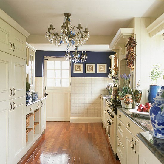 Eye For Design Create A Lovely Galley  Kitchen 