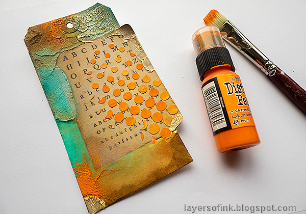 Layers of ink - Texture Paste Tag Tutorial by Anna-Karin Evaldsson.