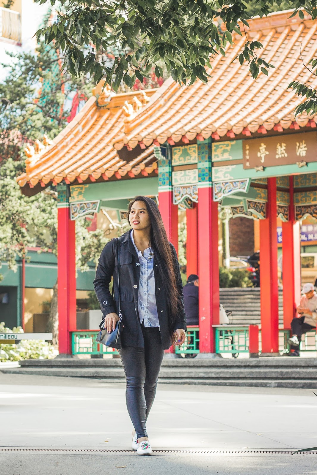 International district chinatown seattle blogger louis vuitton ootd