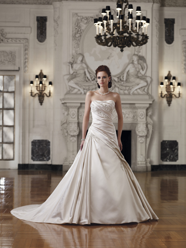 Fall 2009 Bridal Collection by Sophia Tolli 