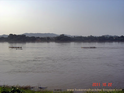 นั่งเรือชมลำน้ำโขง เชียงคาน