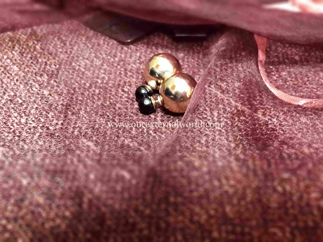 Ayesha Accessories Autumn Winter Collection, ear studs, golden, Indian fashion blog, beauty blog