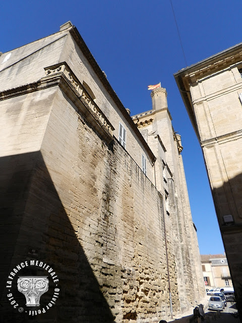 UZES (30) - Château ducal