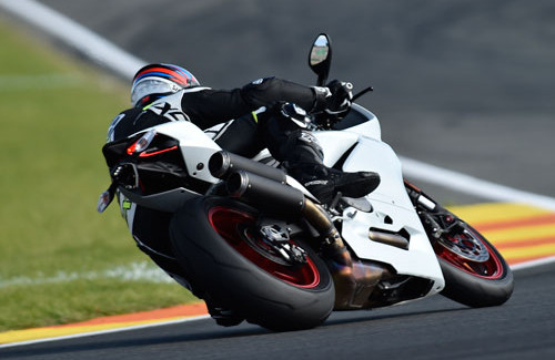 Ducati 959 Panigale Test: Powerfull