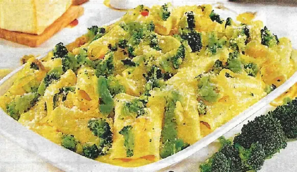 Paccheri e broccoli su fonduta di taleggio