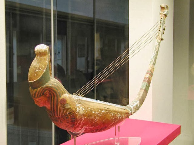 The Egyptian harp