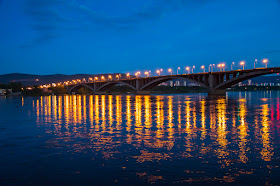 Коммунальный мост ночью Красноярск