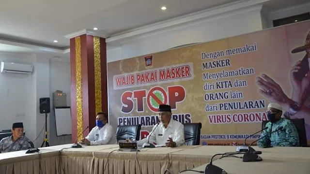 Bersama Sandiaga Uno, Mahyeldi Bahas Peningkatan Ekonomi Syariah di Tengah Wabah Covid-19.