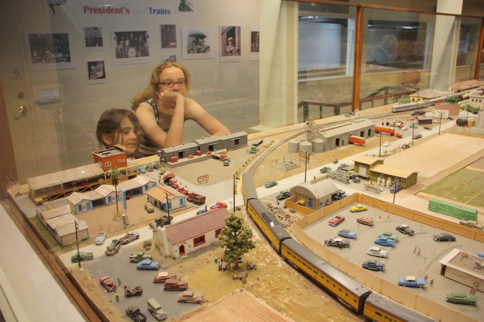  model train layouts displaying 15 images for o gauge model train