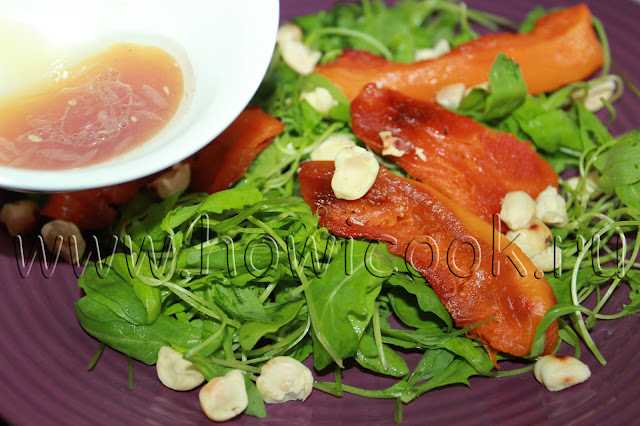 рецепт салата с тыквой, рукколой и фундуком с пошаговыми фото