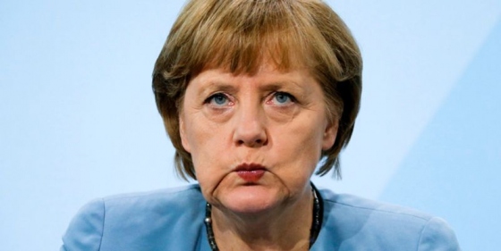 Megpuccsoltatná Merkelt a többi parlamenti párttal a német baloldal