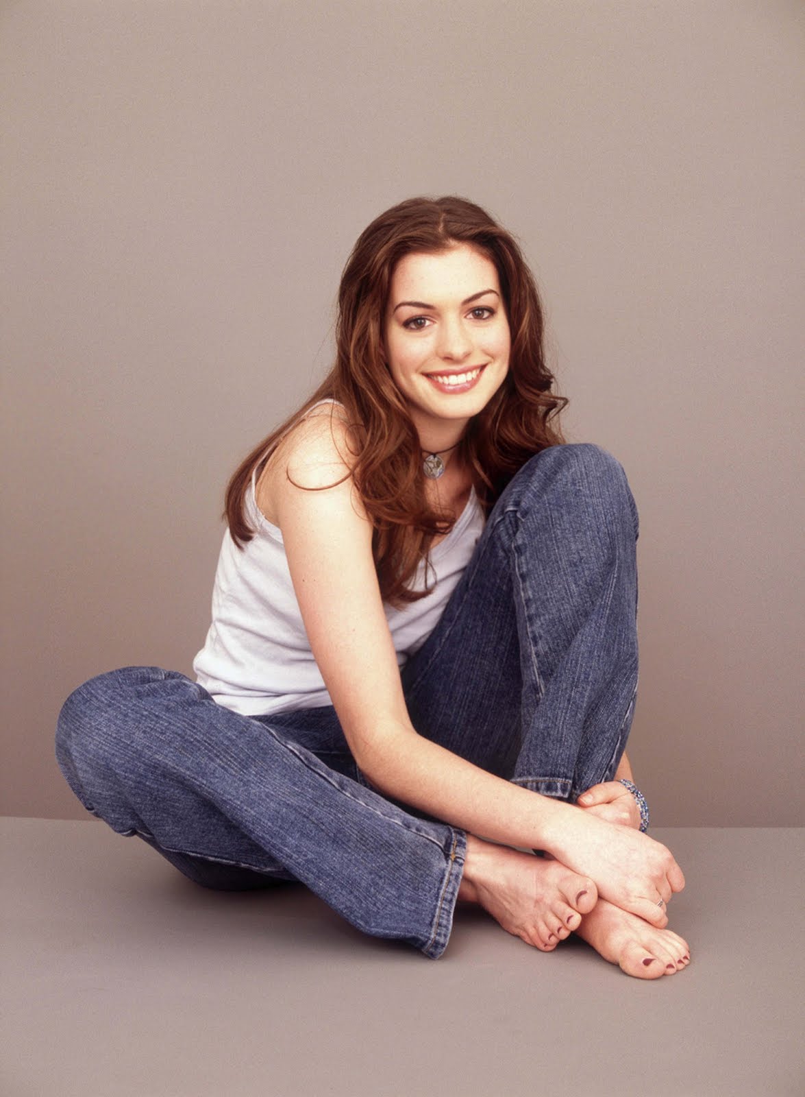 Pin Anne Hathaway Feet 169748jpg on Pinterest