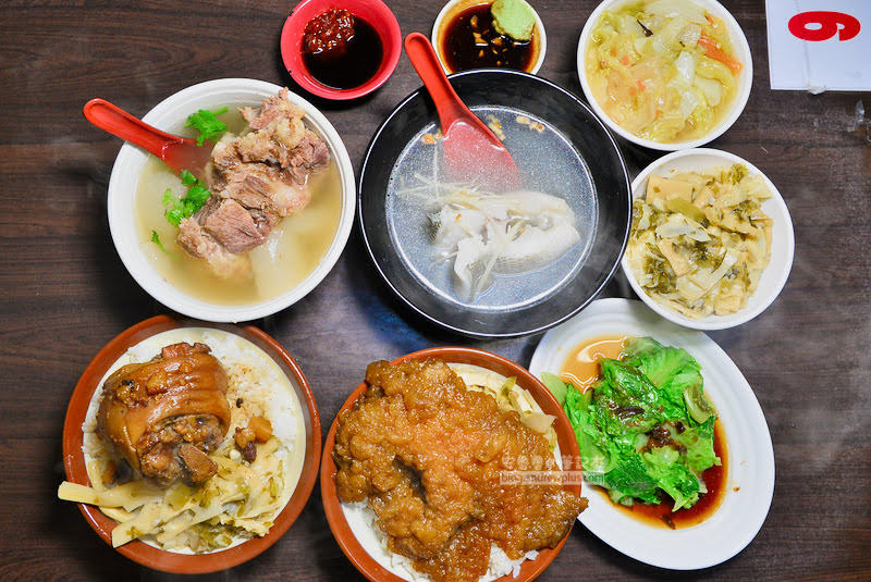 萬華鱸魚湯,魯肉飯,萬華知高飯,豬腳飯