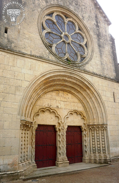 MONTREAL (89) - Collégiale Notre-Dame (XIIe-XVIe siècle)