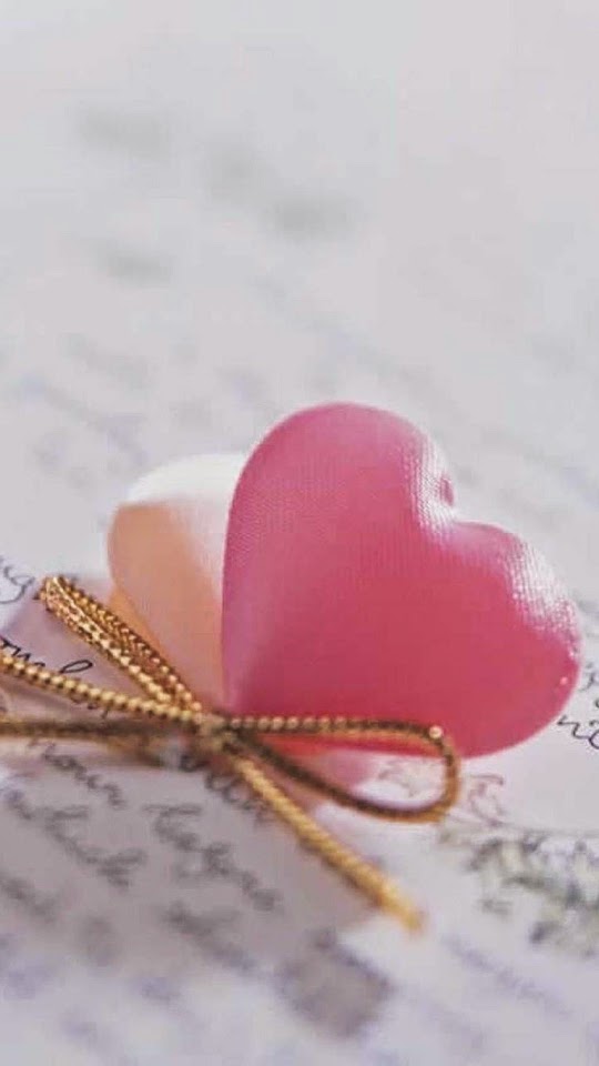 Macro Pink Heart Paper Android Wallpaper