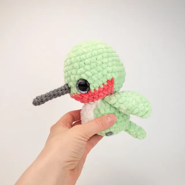 crochet hummingbird pattern