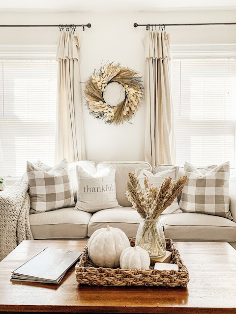 neutral fall living room