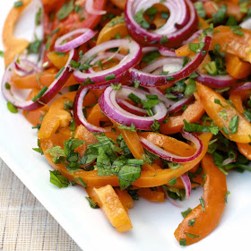 Sweet Bell Pepper and Onion Salad | The Sweets Life