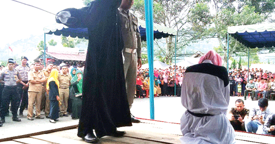 Makalah Studi Syariat Islam di Aceh tentang PENGERTIAN 