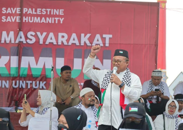 Sekda Firmansyah Ikut Gelar Aksi Solidaritas Membela Palestina bersama Ribuan Masyarakat Karimun
