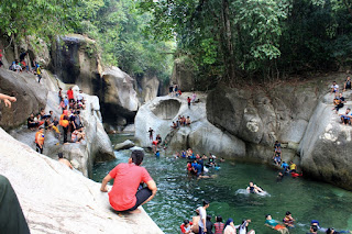 Wisata Air Terjun Nyarai