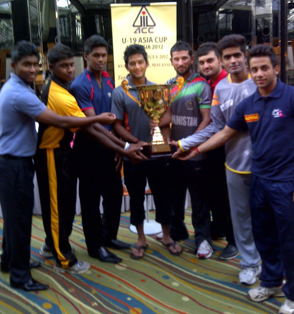 Unmukt Chand win asia cup