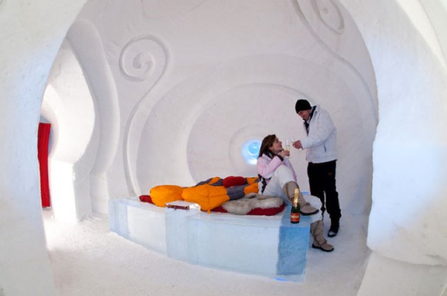 The Iglu Hotel