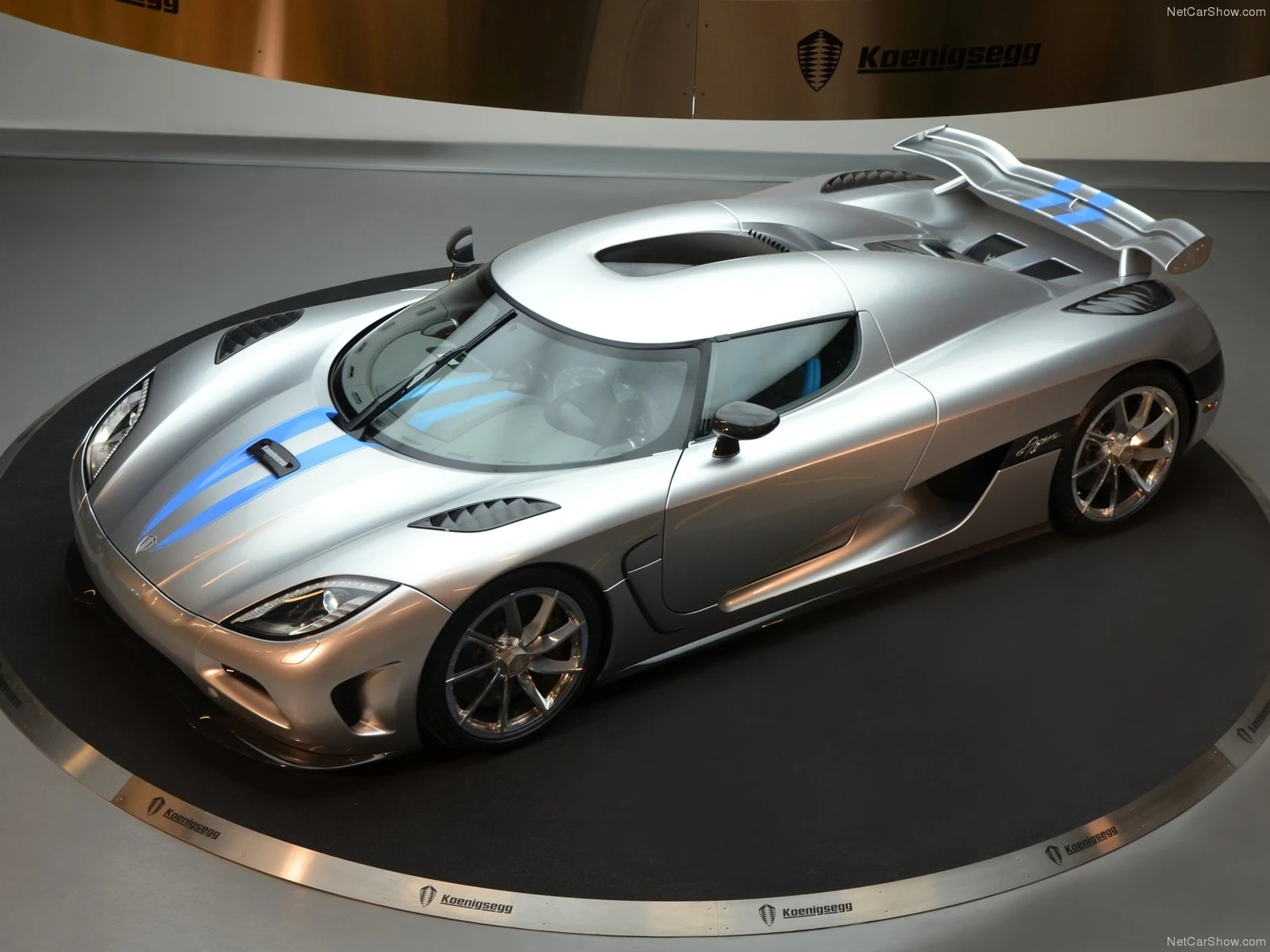 Hình ảnh siêu xe Koenigsegg Agera 2011 & nội ngoại thất