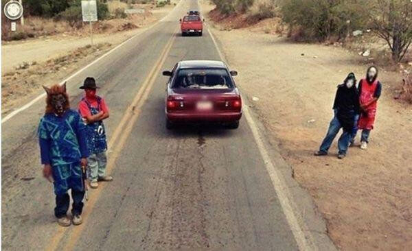 18 Hilariously Weird Moments Captured On Google Street View - Zombies out on the street!
