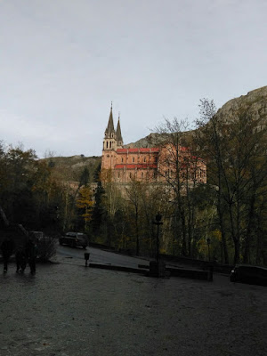 Basílica de Ntra Sra de Covadonga. Grupo Ultramar Acuarelistas
