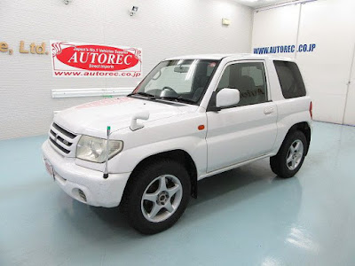 19566T6N8 2001 Mitsubishi Pajero IO