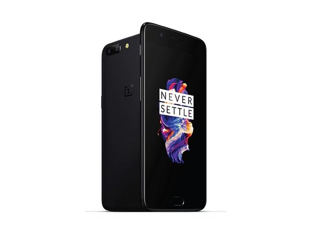 OnePlus 5 full specifications, features, review, price. 5.5-inch display, 3300mAh battery, Snapdragon 835, 8GB of RAM, 16+20MP rear shooters, 16MP front camera, 64GB or 128GB internal storage