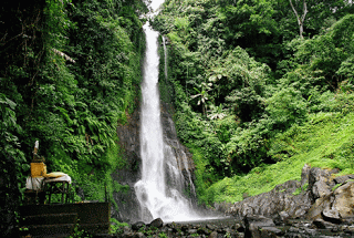 AirTerjun Gitgit  
