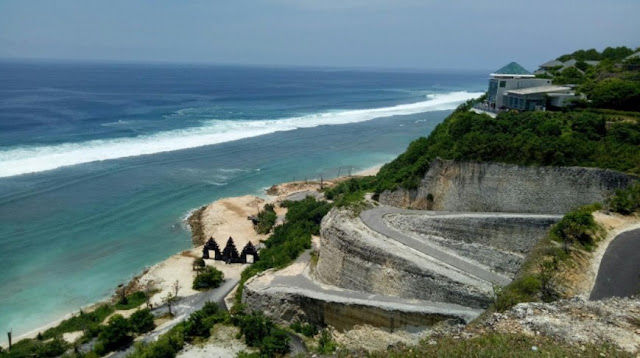 pantai-melasti