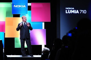 Nokia declares war in US smartphone market