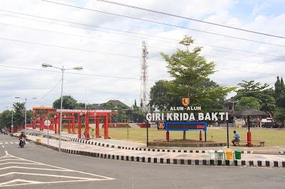 foto alun-alun wonogiri