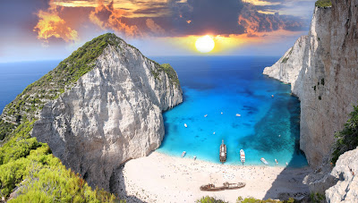 Isla y playa maravillosa en Zakynthos, Grecia.