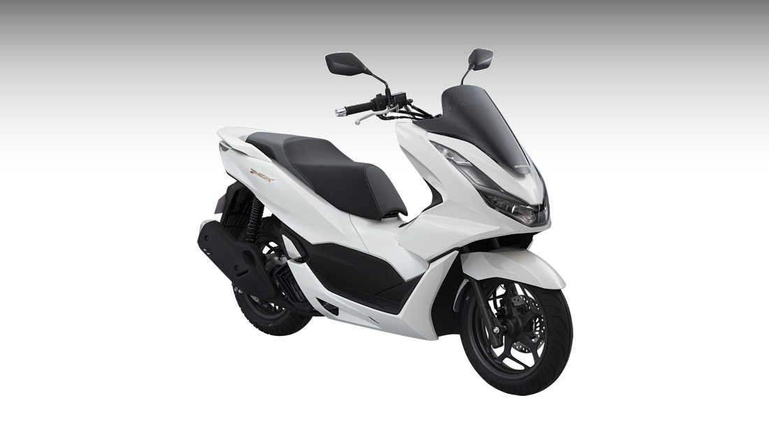 Honda Ph To Launch Pcx 160 Scooter In May For P 133k Carguide Ph Philippine Car News Car Reviews Car Prices
