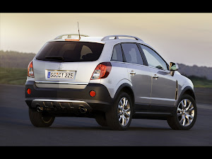 Opel Antara 2011 (2)