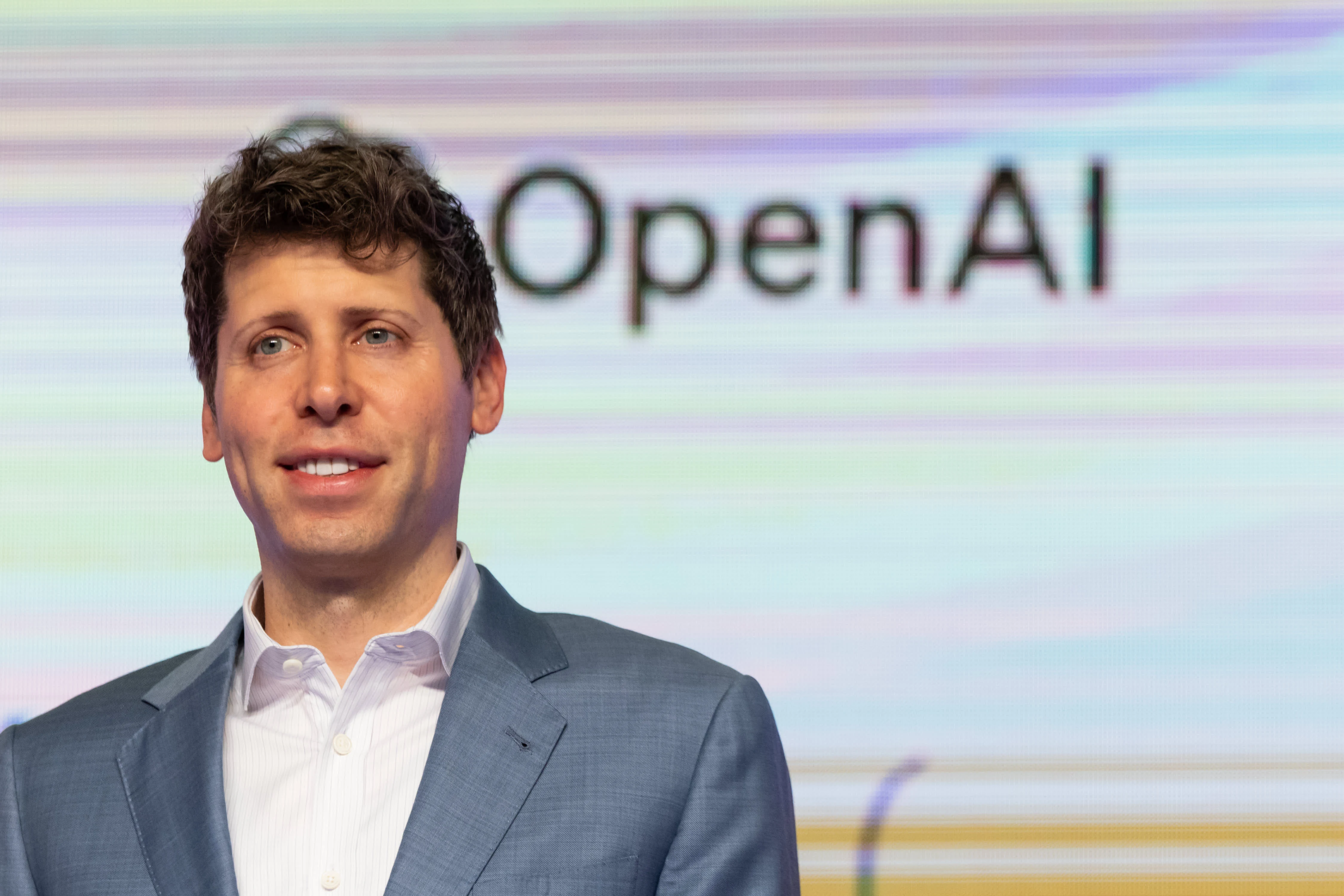 OpenAI เผยมีสัญญาห้ามพนักงานที่ลาออกแฉบริษัท มิฉะนั้นจะถูกริบหุ้น - Sam Altman ยอมรับและกำลังแก้ไข