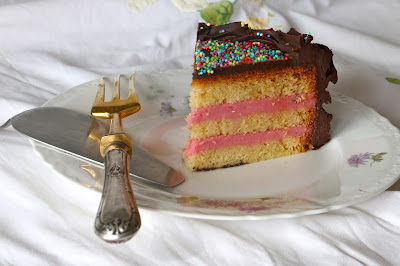Layer Cake de Vainilla, Frambuesa y Chocolate
