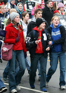 Photo: teenagers at a pro-life rally