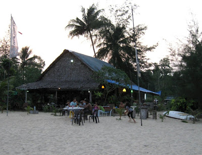 Cherating is non the nicest beach on the due east coast of peninsula Malaysia bestthailandbeaches: Cherating Beach