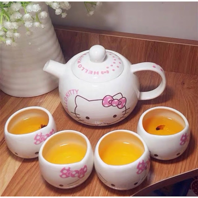 Hello Kitty Tea Cup Set 5 in 1