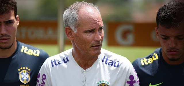 Ex-técnico da dupla Ba-Vi, Carlos Amadeu morre aos 55 anos