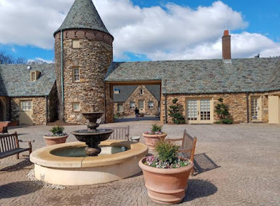 5-star hotel in Winston-Salem