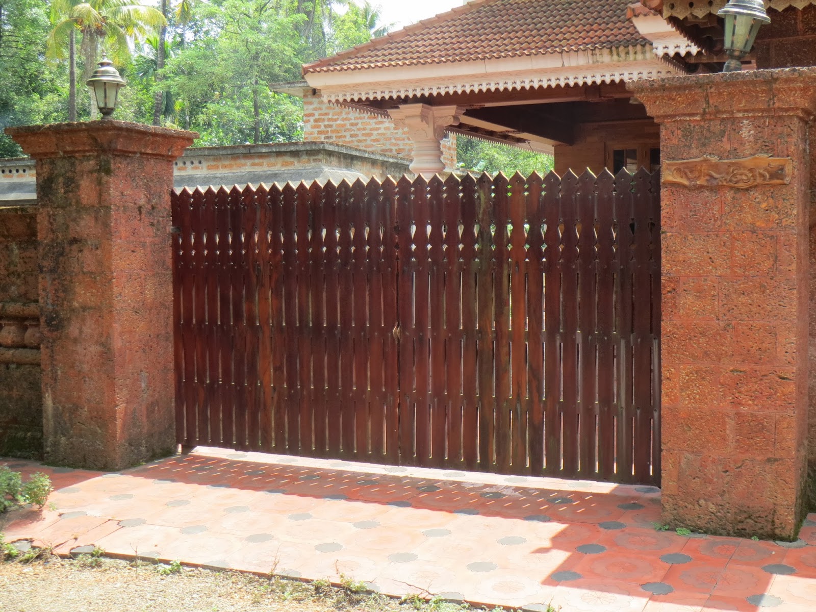 Kerala Gate Designs Very good antique design Gate in Kerala